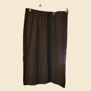 Gently Used Plus Size Dark Grey Skirt, 18/20
